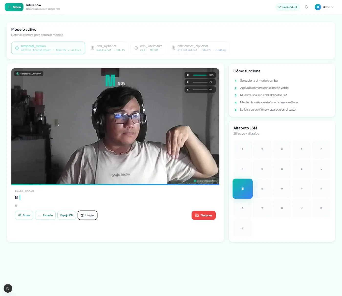 Inferencia en vivo con el Transformer de movimiento
